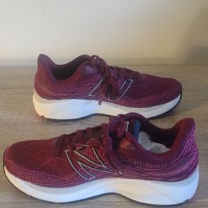 New Balance Women's Fresh Foam X 860 V12 Running Shoe